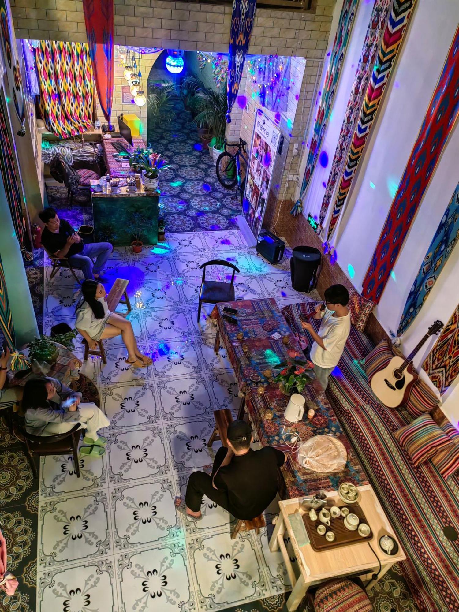 喀什市故人归青年旅店 Extérieur photo