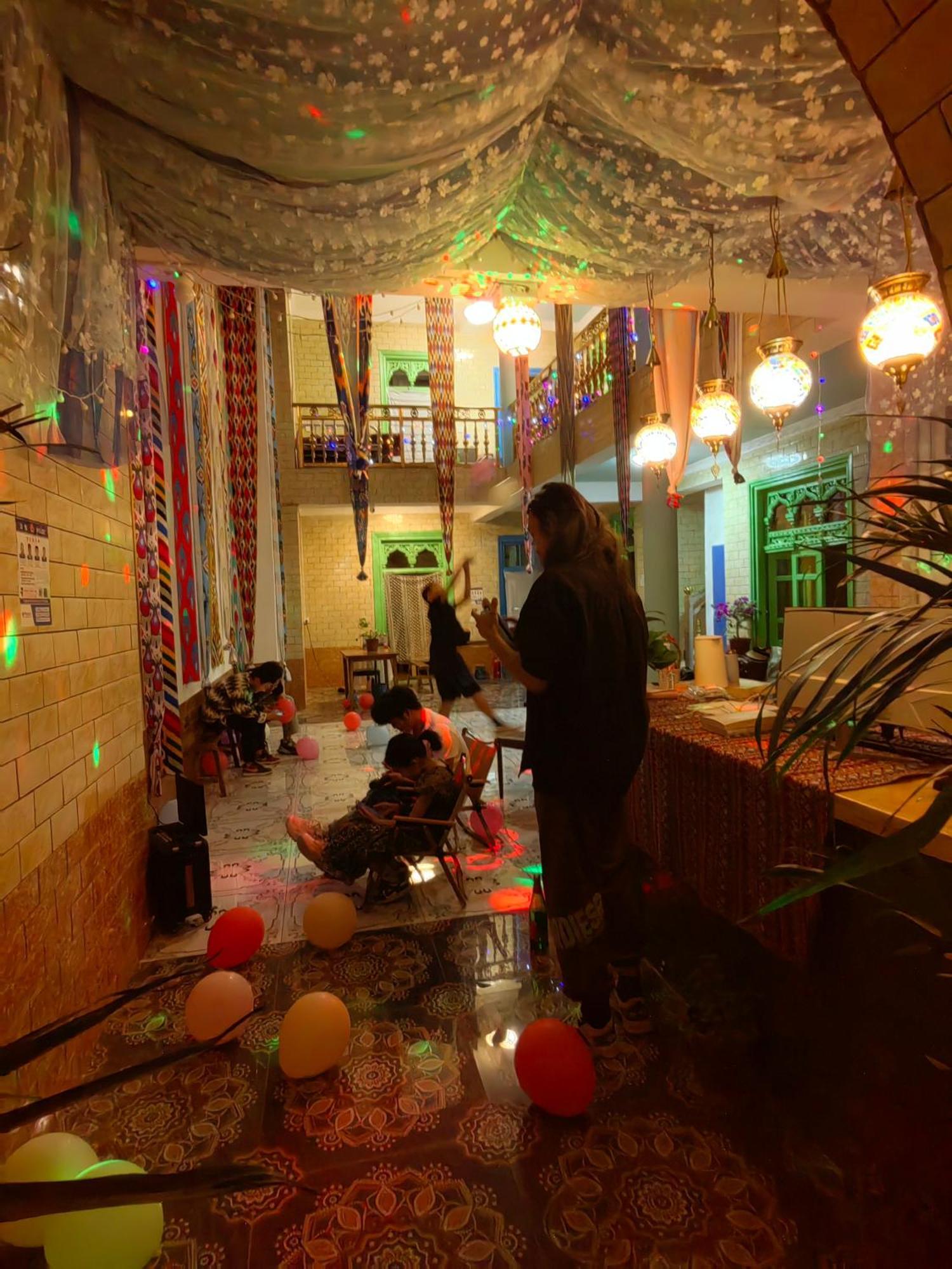 喀什市故人归青年旅店 Extérieur photo